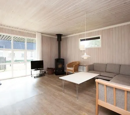 Ho Studio 20